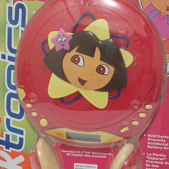 Nicktronics Dora The Explorer Portable CD Player Purple 2005 Brand New Sealed - Picture 11 of 12